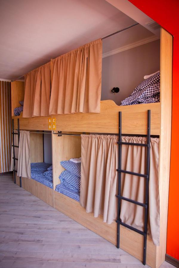 People Hostel Bishkek Exterior foto